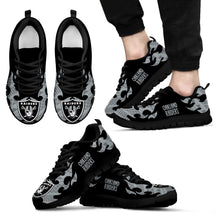 Load image into Gallery viewer, Tribal Flames Pattern Oakland Raiders Sneakers