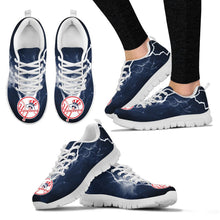 Load image into Gallery viewer, New York Yankees Thunder Power Sneakers