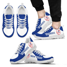 Load image into Gallery viewer, New York Yankees Top Logo Sneakers