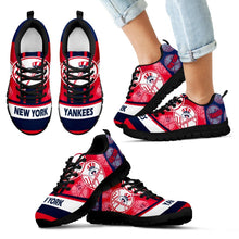 Load image into Gallery viewer, Three Impressing Point Of Logo New York Yankees Sneakers