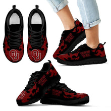 Load image into Gallery viewer, Tribal Flames Pattern Oklahoma Sooners Sneakers
