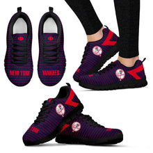 Load image into Gallery viewer, Pattern Logo Slide In Line New York Yankees Sneakers