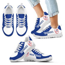 Load image into Gallery viewer, New York Yankees Top Logo Sneakers