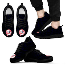 Load image into Gallery viewer, Marvelous Striped Stunning Logo New York Yankees Sneakers