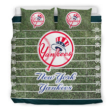 Load image into Gallery viewer, Sport Field Large New York Yankees Bedding Sets