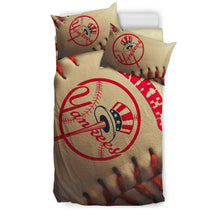 Load image into Gallery viewer, Rugby Superior Comfortable New York Yankees Bedding Sets